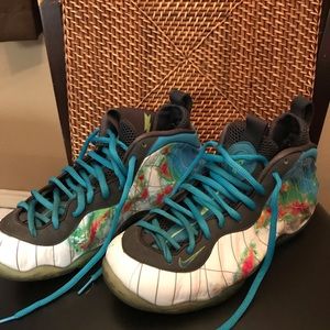 Nike weather mans foams